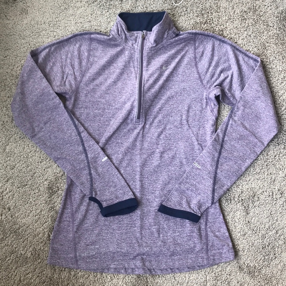 NIKE Running Dri-Fit. Half Zip Pullover.